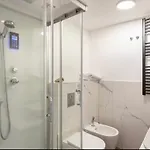 Private 3* روما