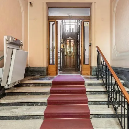 Private בית הארחה