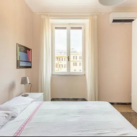 Private 3* Roma